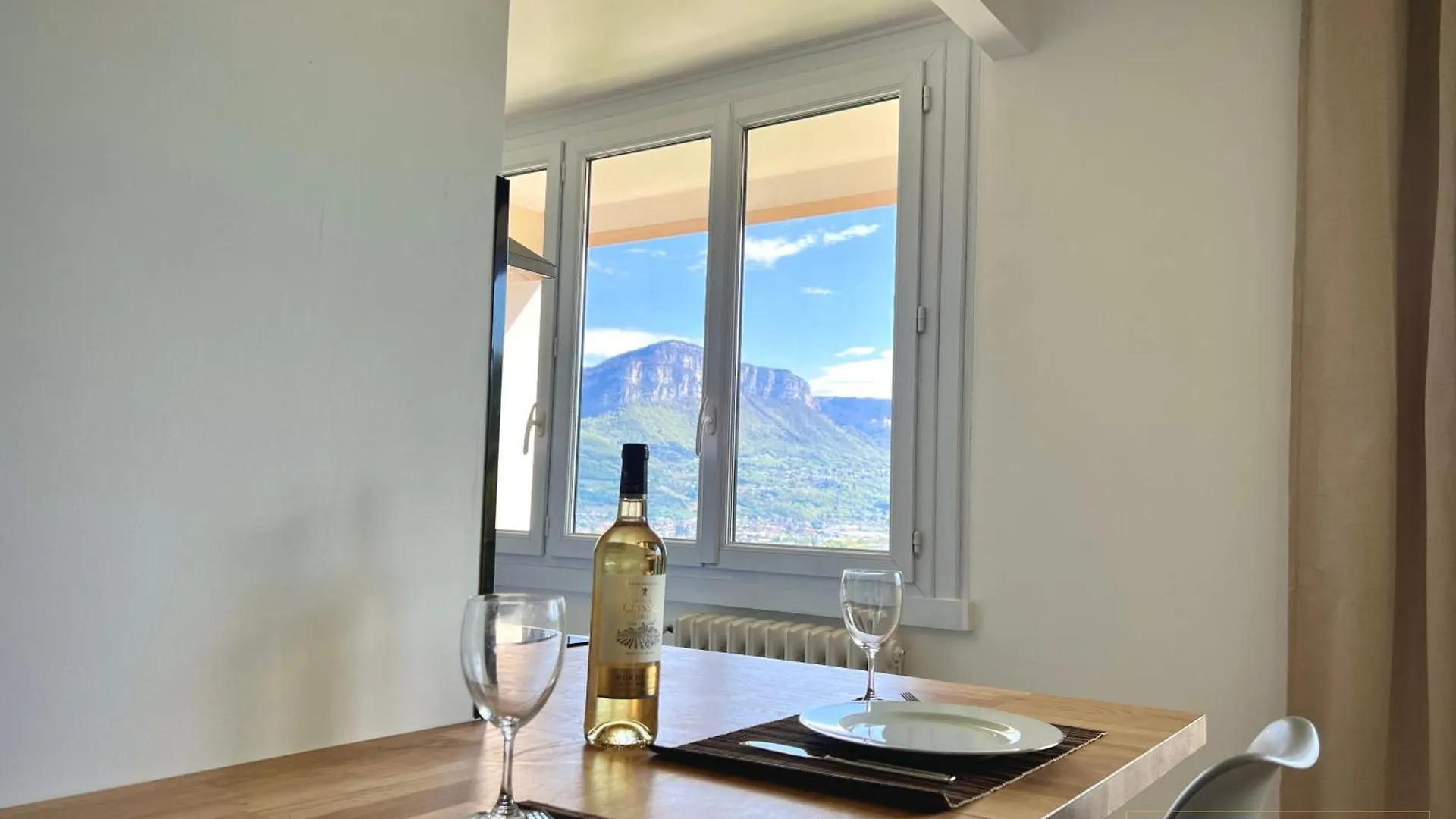 Le Golden View - Vue Imprenable & Parking Gratuit Apartment Chambery 0*,