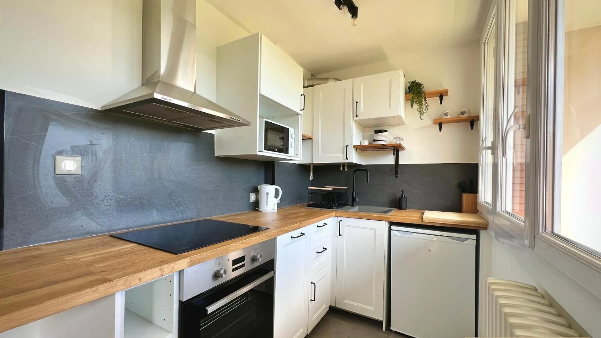 Le Golden View - Vue Imprenable & Parking Gratuit Apartment Chambery